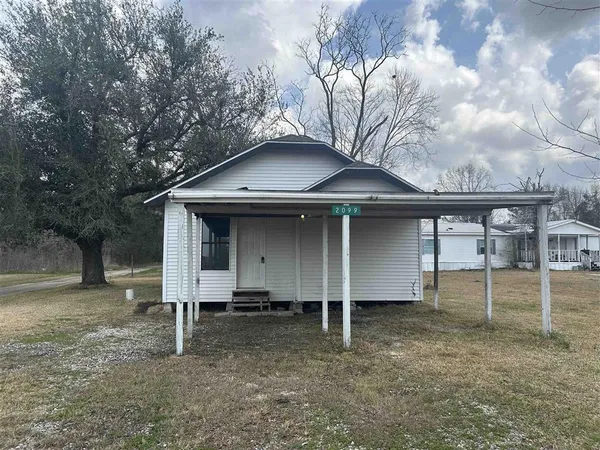 $125,000 | 2099 Claude Hebert Road, Lake Charles, LA 70615