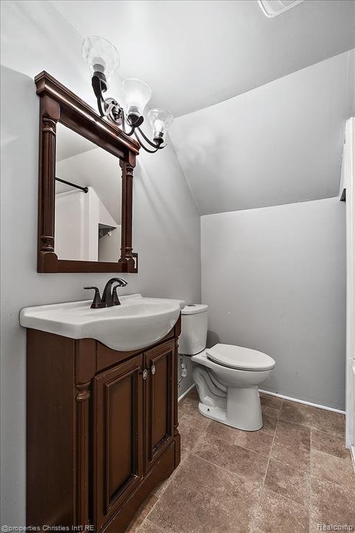 2191 Manchester Road Birmingham, MI 48009 - Photo 28 of 45 Gallery Image 28