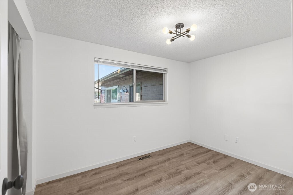 1312 Springwater Avenue Wenatchee, WA 98801 - Photo 26 of 30