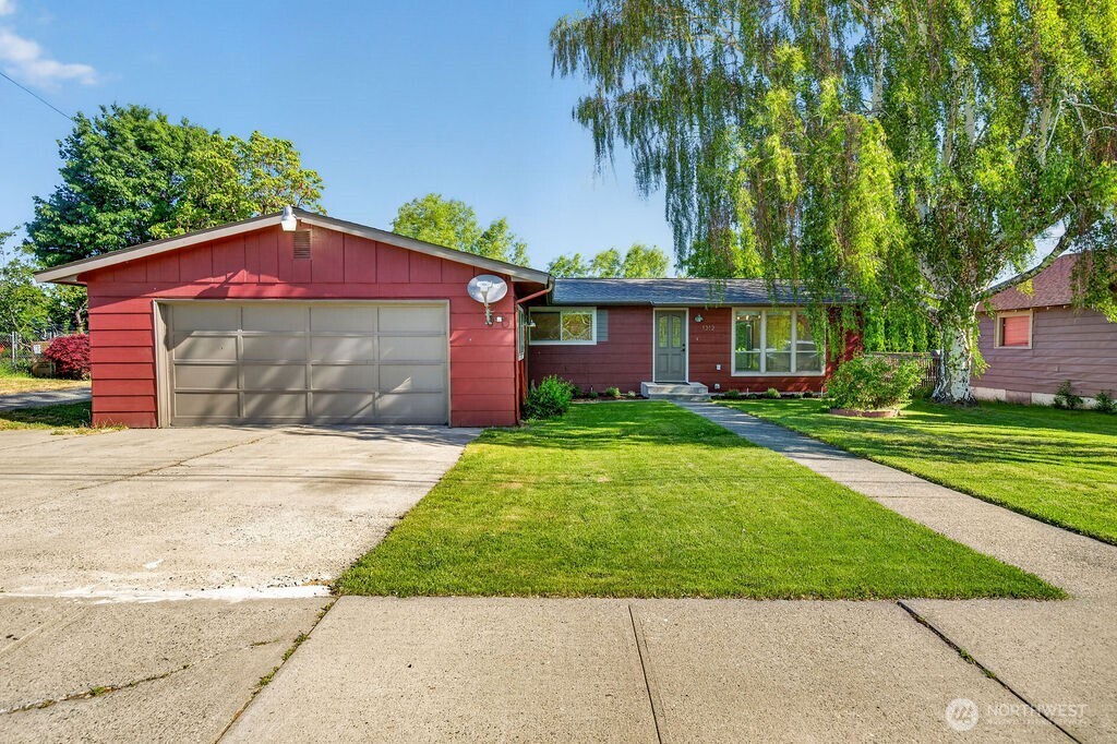 1312 Springwater Avenue Wenatchee, WA 98801 - Photo 28 of 30
