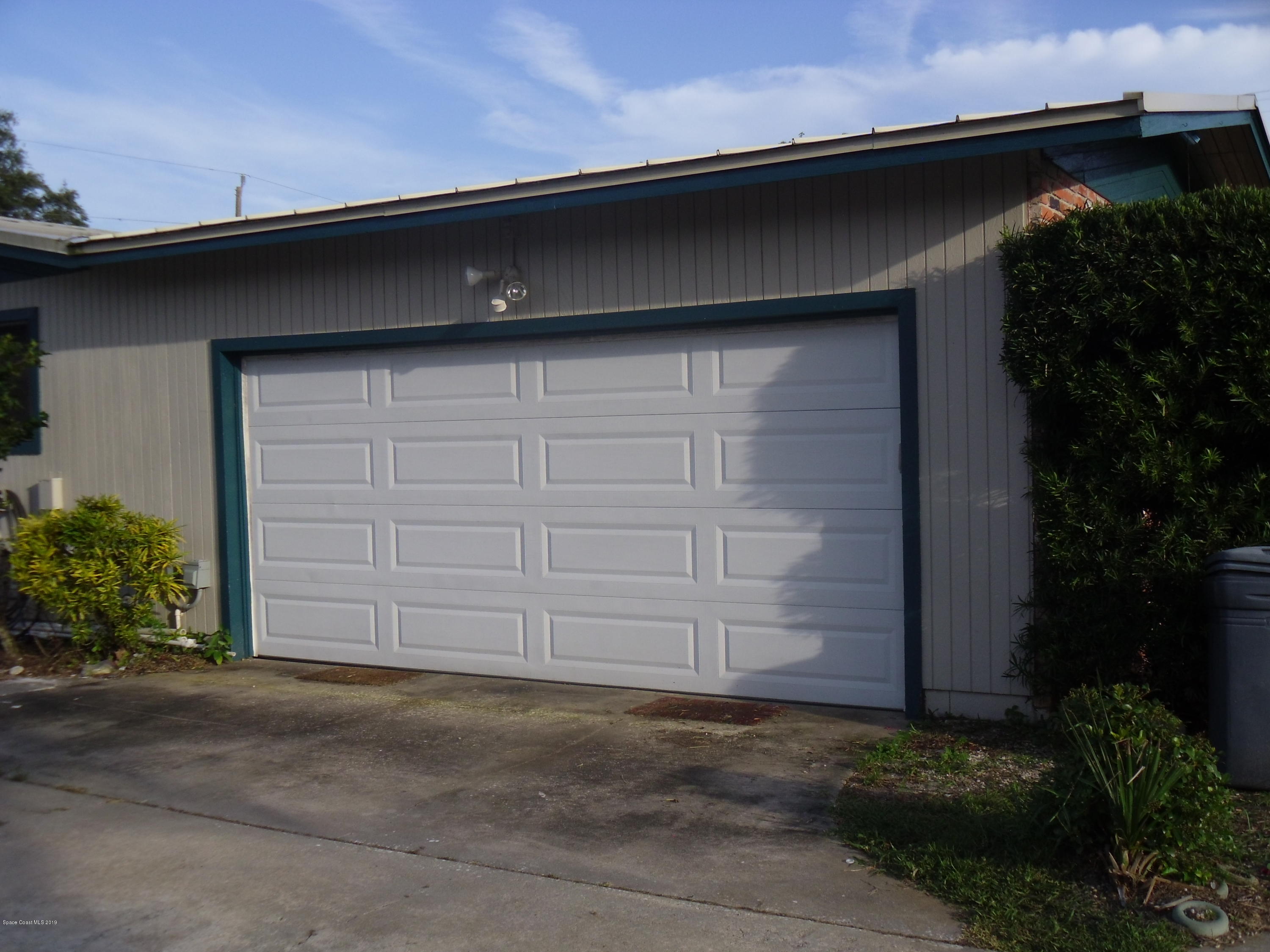 1857 North Carpenter Road Titusville, FL 32796 - Photo 15 of 19 1857 (35)