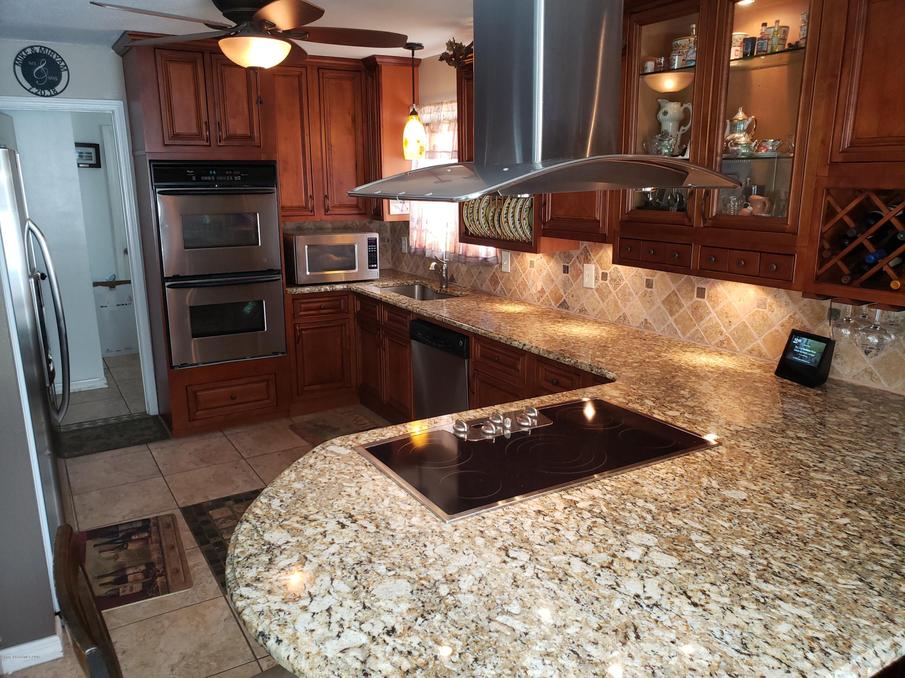 1857 North Carpenter Road Titusville, FL 32796 - Photo 4 of 19 1857 (12)