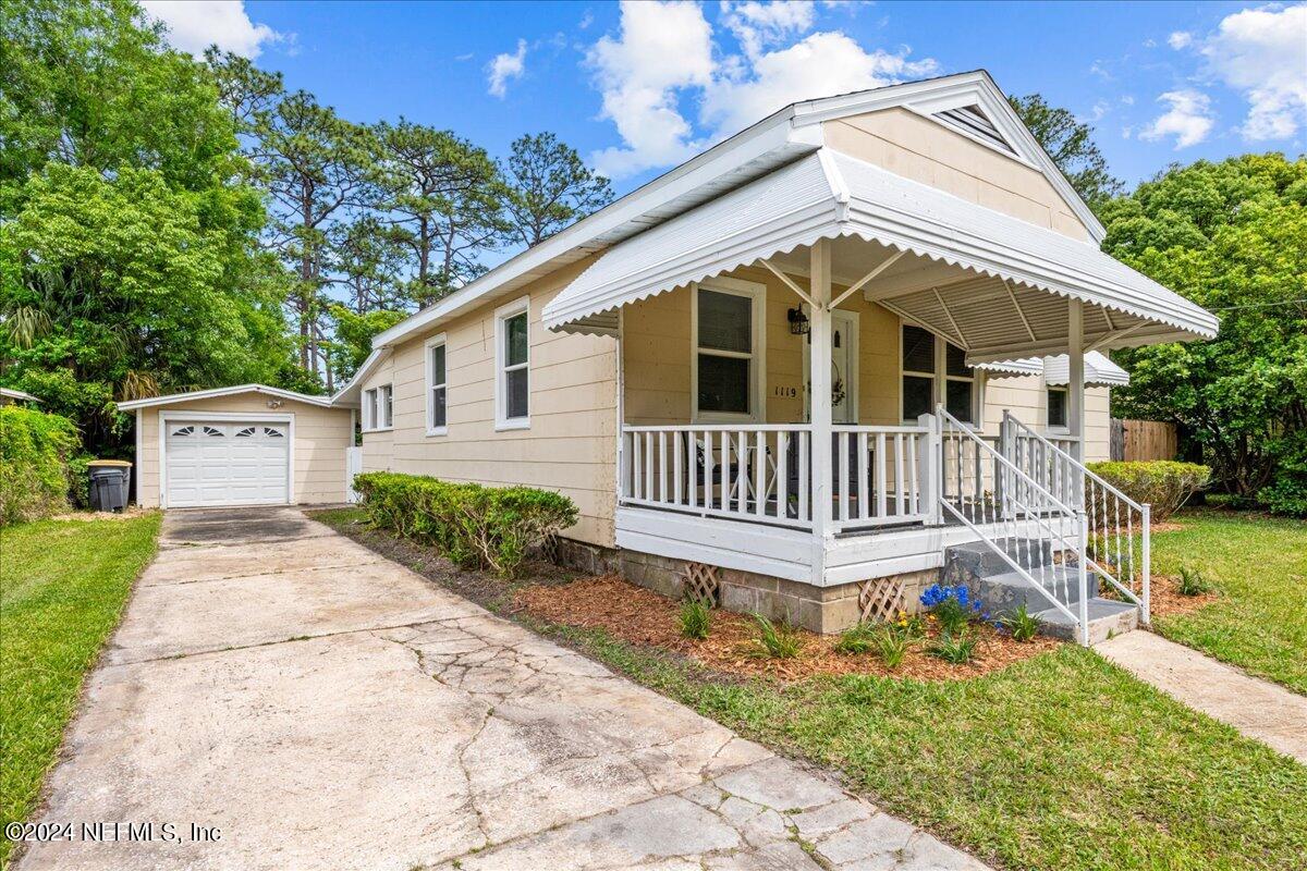 1119 Scotten Road Jacksonville, FL 32205 - Photo 4 of 27 Front side of Home