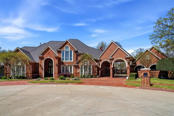 $1,550,000 | 3302 Sweet Gum Lane, Grapevine, TX 76051