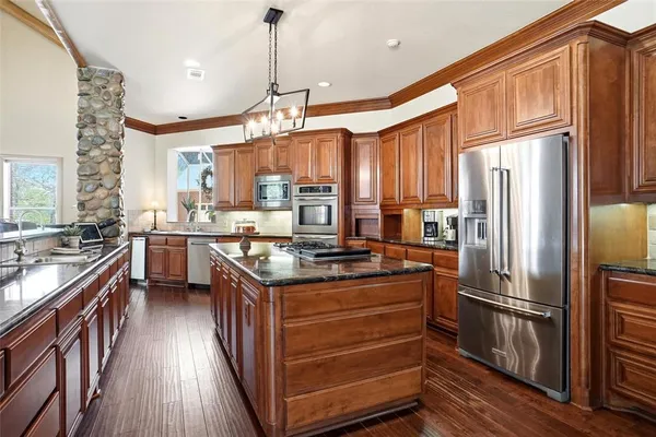 $1,550,000 | 3302 Sweet Gum Lane, Grapevine, TX 76051