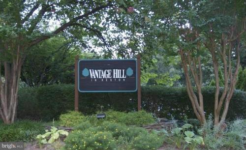 11606 Vantage Hill Road, Unit 2A Reston, VA 20190 - Photo 2 of 23 Community