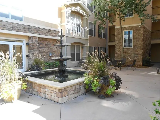 $1,650 | 10 Perimeter Summit Boulevard, Unit 4240, Atlanta, GA 30319