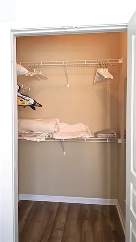 $1,650 | 10 Perimeter Summit Boulevard, Unit 4240, Atlanta, GA 30319