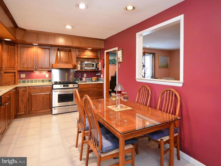 17 Chelten Road Havertown, PA 19083 - Photo 15 of 25