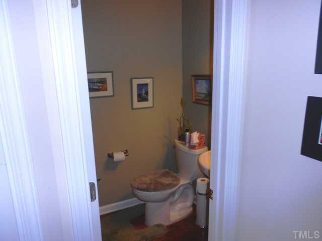4625 Manassa Pope Lane Raleigh, NC 27612 - Photo 4 of 17 Bathroom