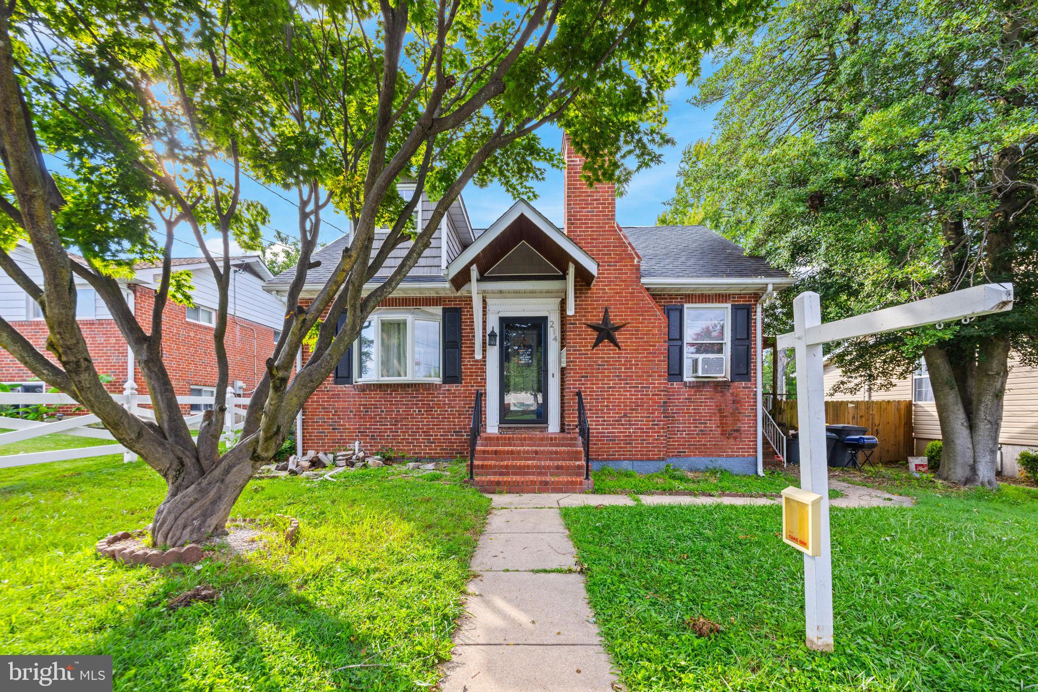 214 Chelsea Road Pasadena, MD 21122 - Photo 1 of 30 Gallery Image 1