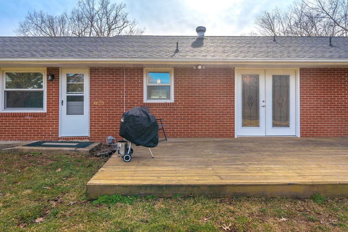 108 Sandy Ridge Road Waynesboro, VA 22980 - Photo 34 of 38 Gallery Image 34