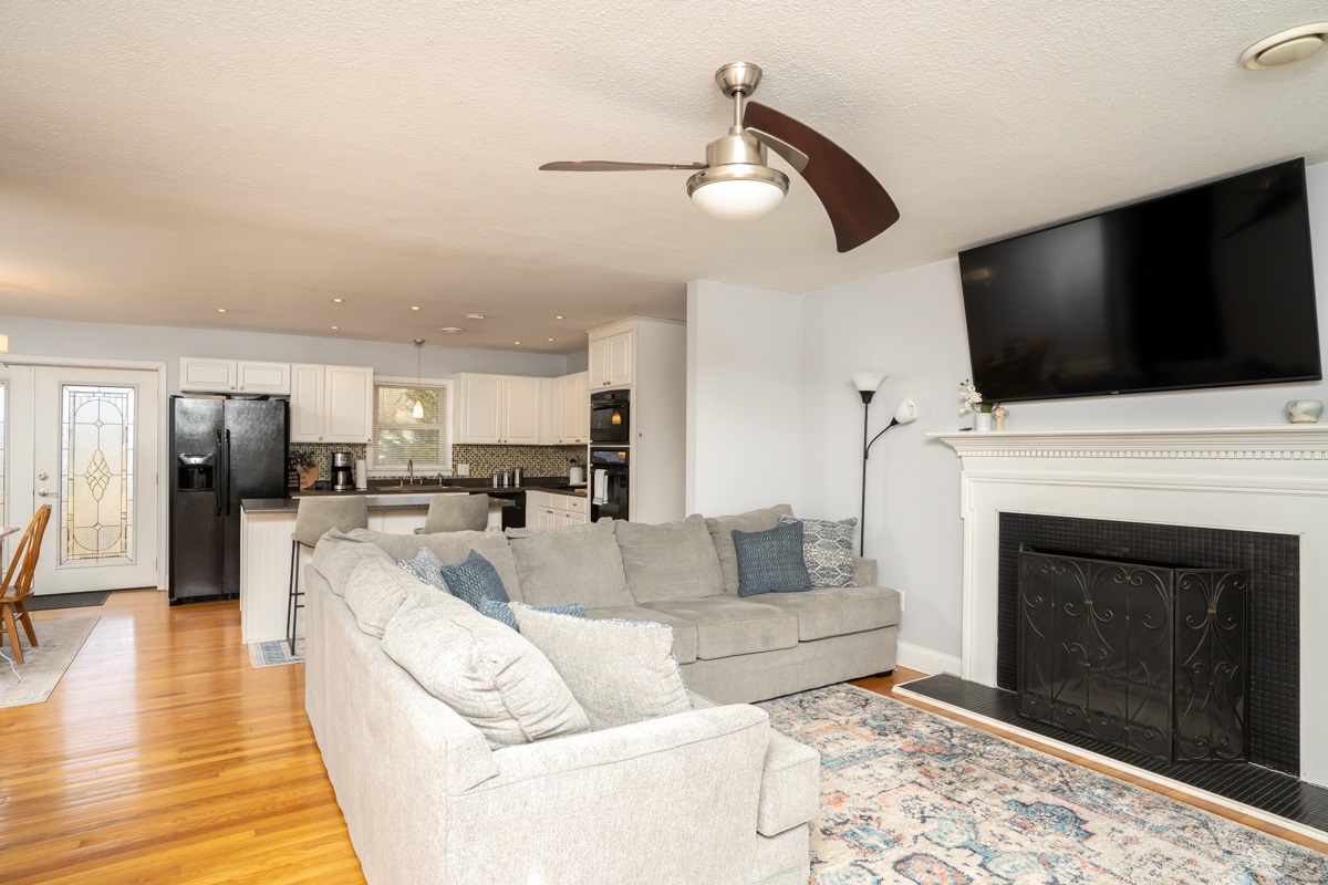 108 Sandy Ridge Road Waynesboro, VA 22980 - Photo 5 of 38 Gallery Image 5