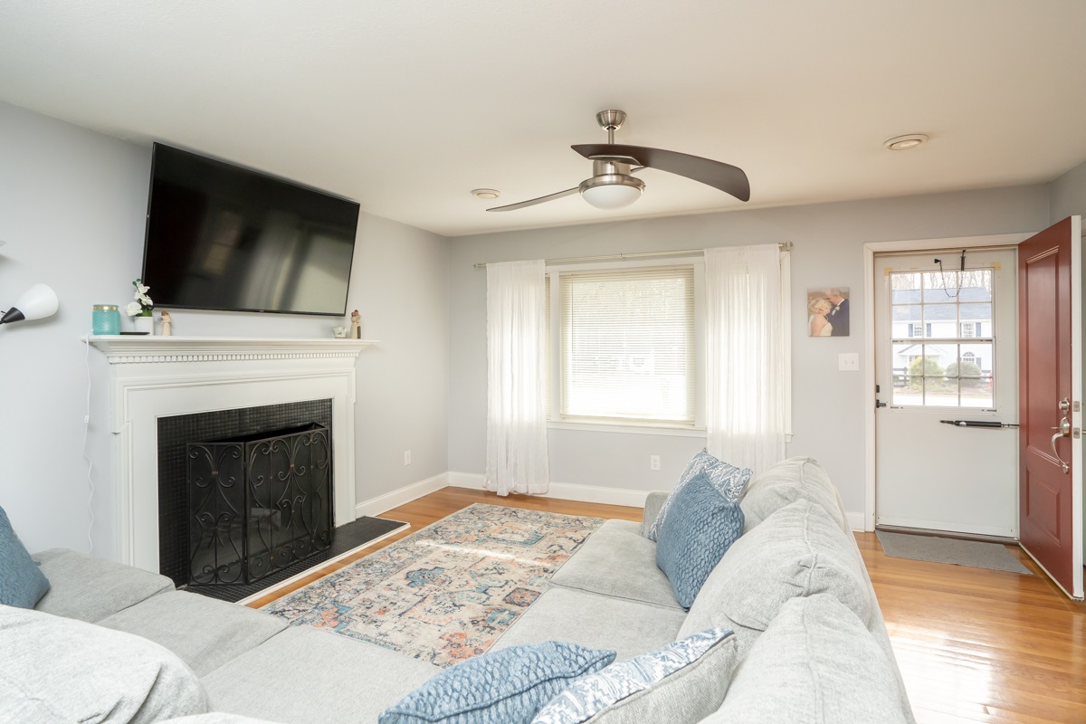 108 Sandy Ridge Road Waynesboro, VA 22980 - Photo 8 of 38 Gallery Image 8