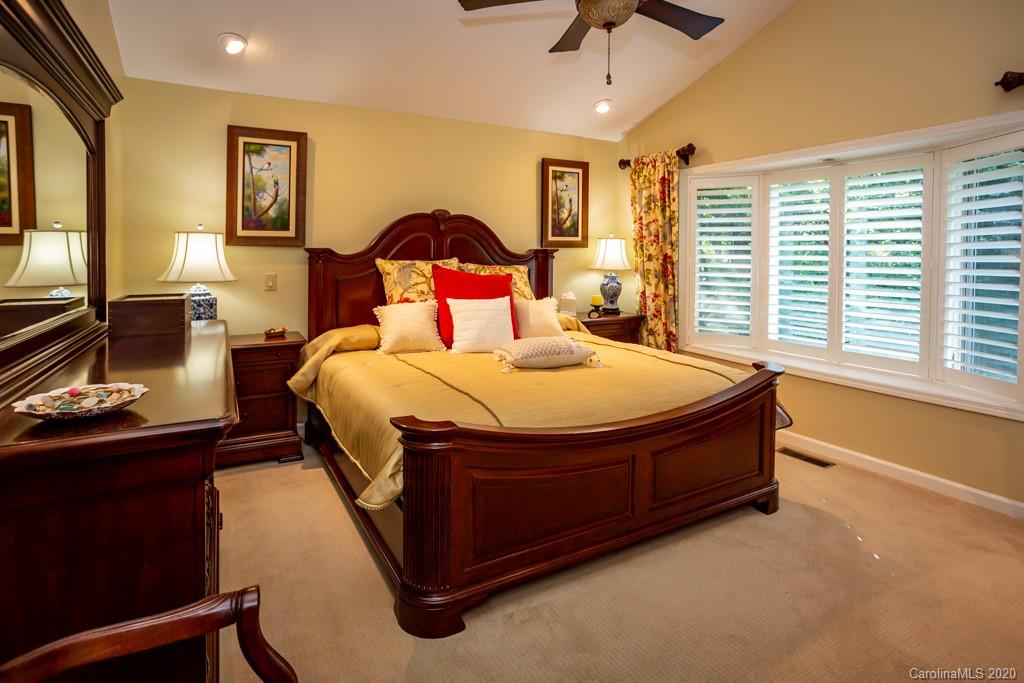 194 Quail Ridge Road Lake Lure, NC 28746 - Photo 20 of 42 Gallery Image 20