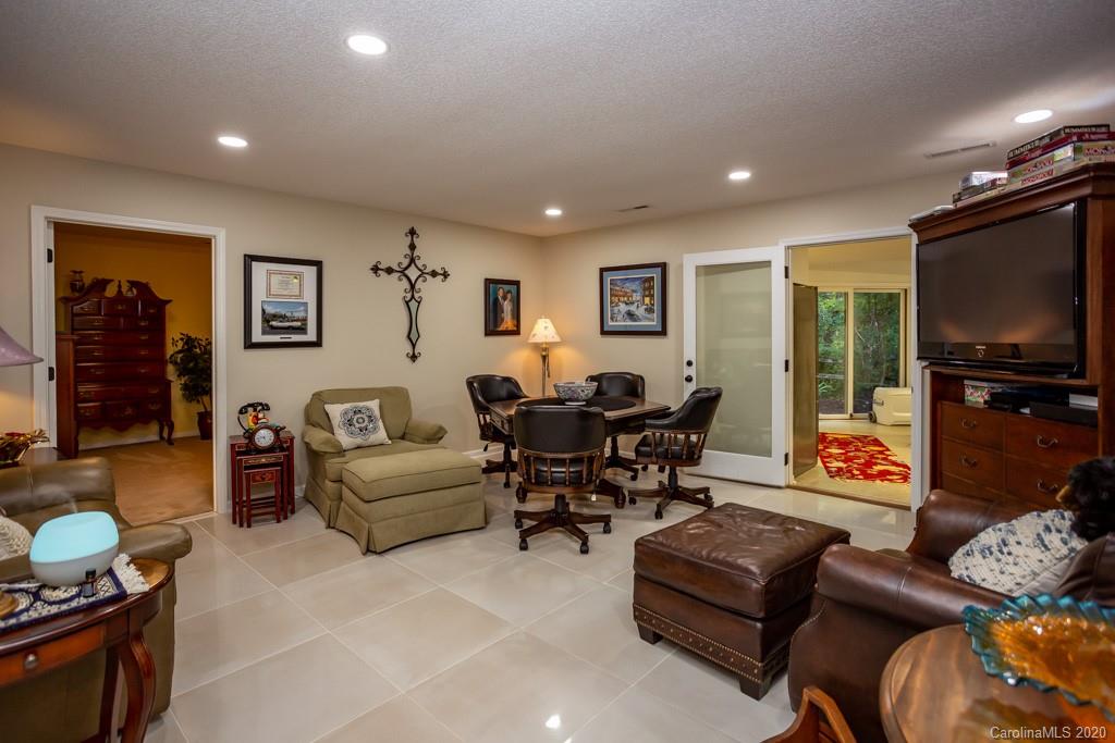 194 Quail Ridge Road Lake Lure, NC 28746 - Photo 24 of 42 Gallery Image 24