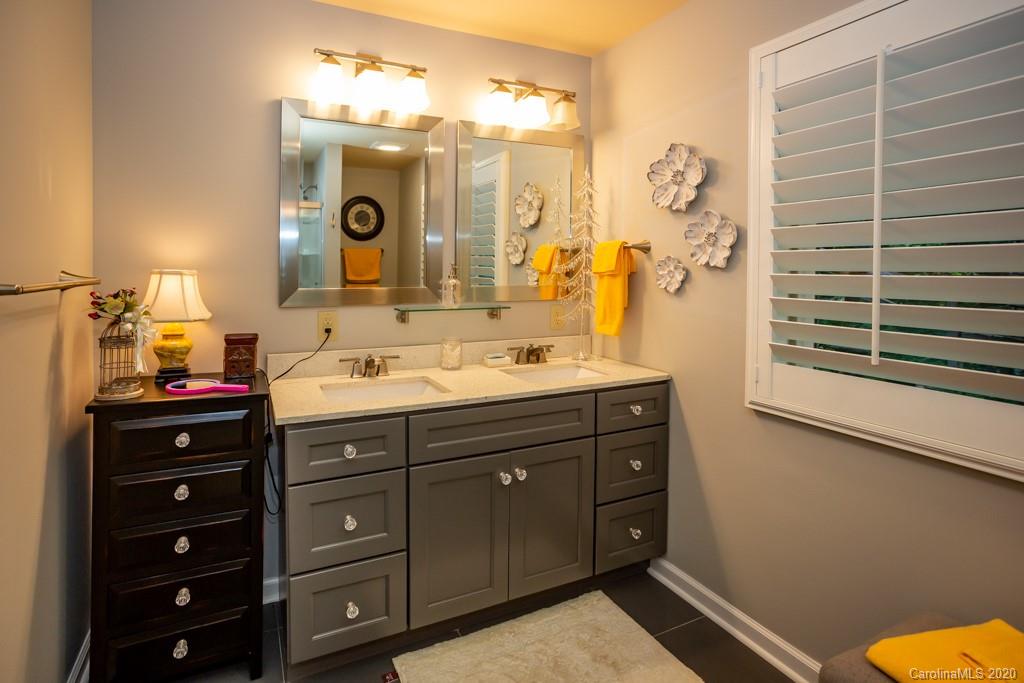 194 Quail Ridge Road Lake Lure, NC 28746 - Photo 26 of 42 Gallery Image 26