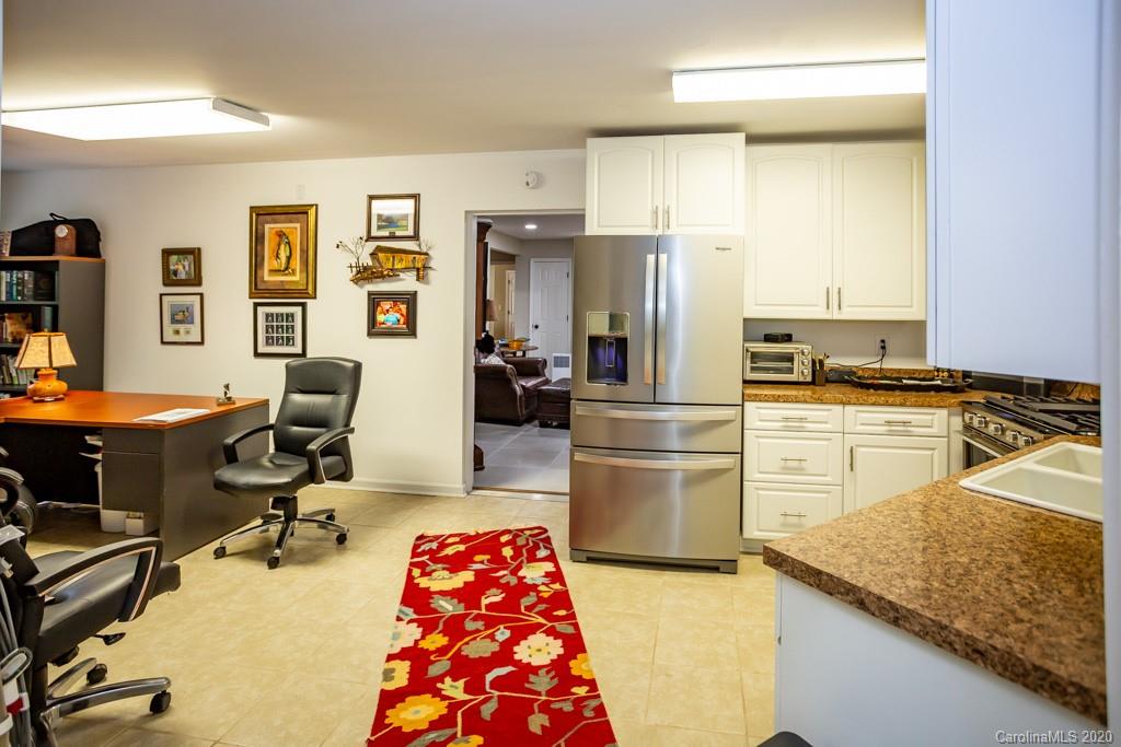 194 Quail Ridge Road Lake Lure, NC 28746 - Photo 32 of 42 Gallery Image 32