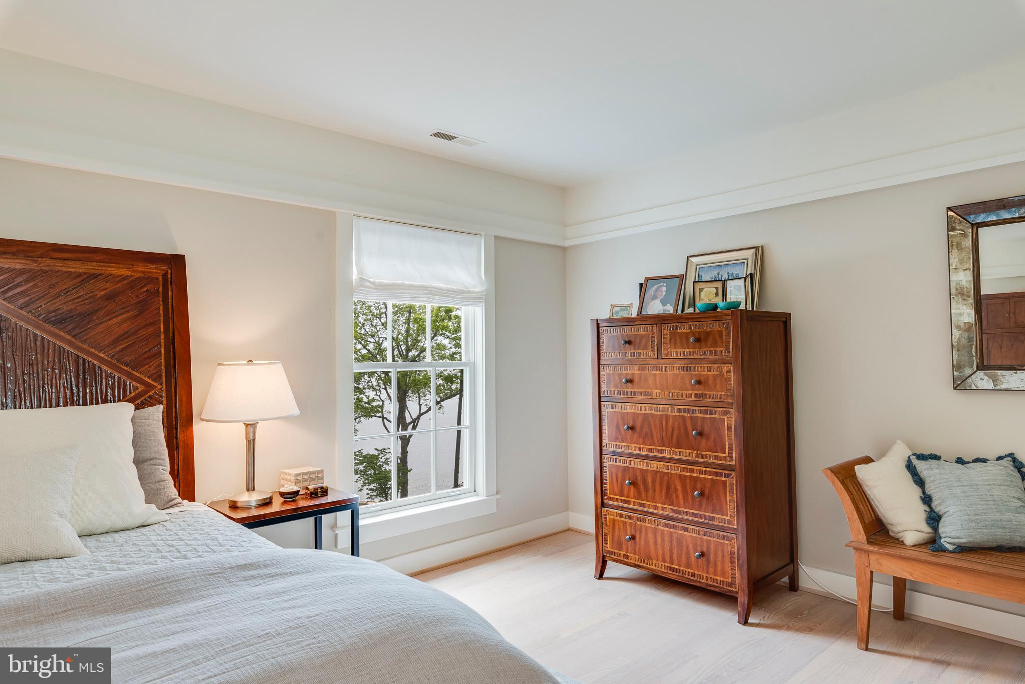1310 Beachview Road Annapolis, MD 21403 - Photo 55 of 102 Bedroom 2