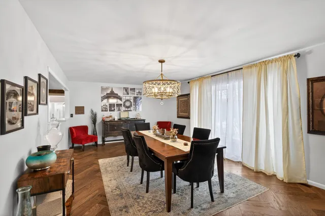 $675,000 | 209 East 135th Street, Burnsville, MN 55337