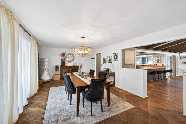 $675,000 | 209 East 135th Street, Burnsville, MN 55337