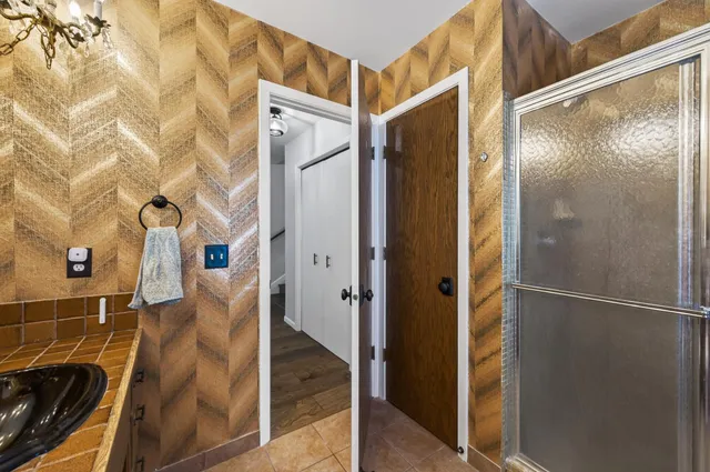 $675,000 | 209 East 135th Street, Burnsville, MN 55337