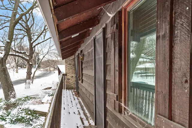 $675,000 | 209 East 135th Street, Burnsville, MN 55337