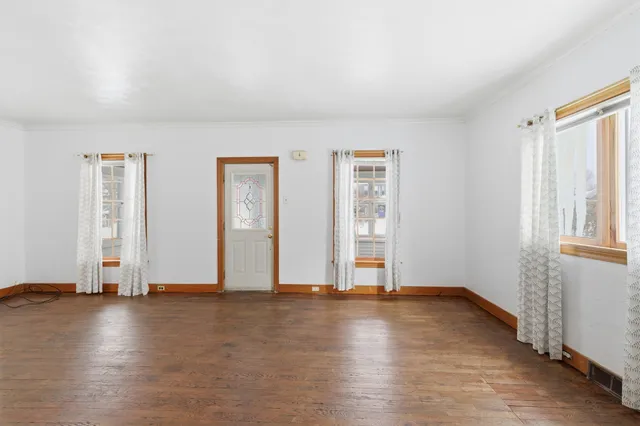 $275,000 | 544 College Avenue, Holland, MI 49423