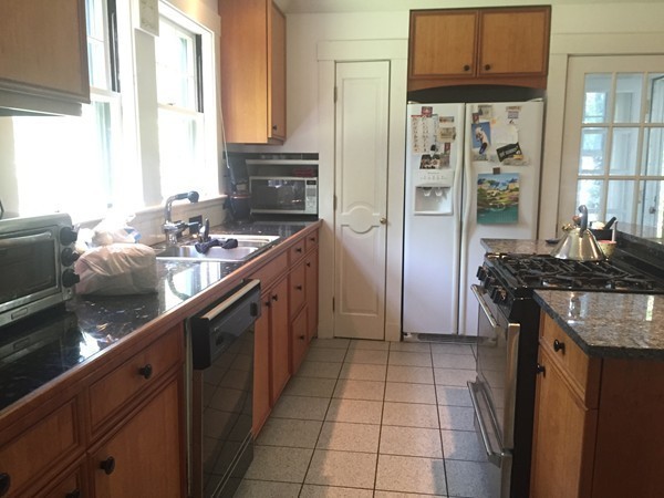 9 Salisbury Road Brookline, MA 02445 - Photo 13 of 25 Gallery Image 13