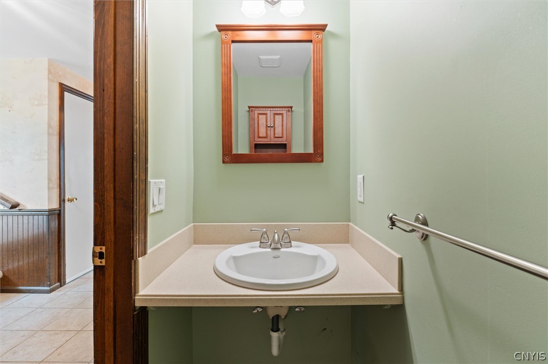 104 Winsboro Road Minoa, NY 13116 - Photo 7 of 43