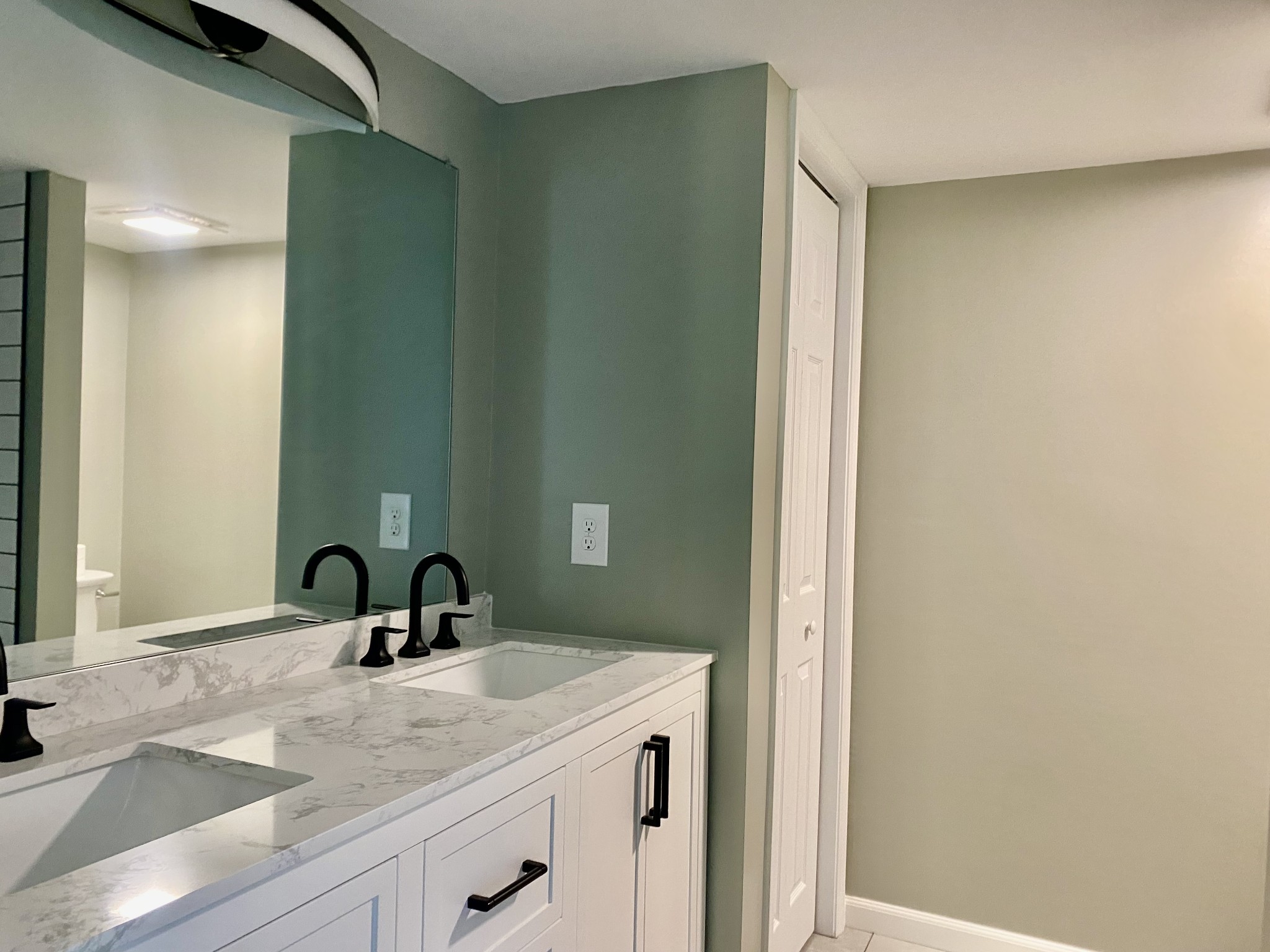 2471 Smartt Station Road Morrison, TN 37357 - Photo 17 of 38 a bathroom with a sink and a mirror
