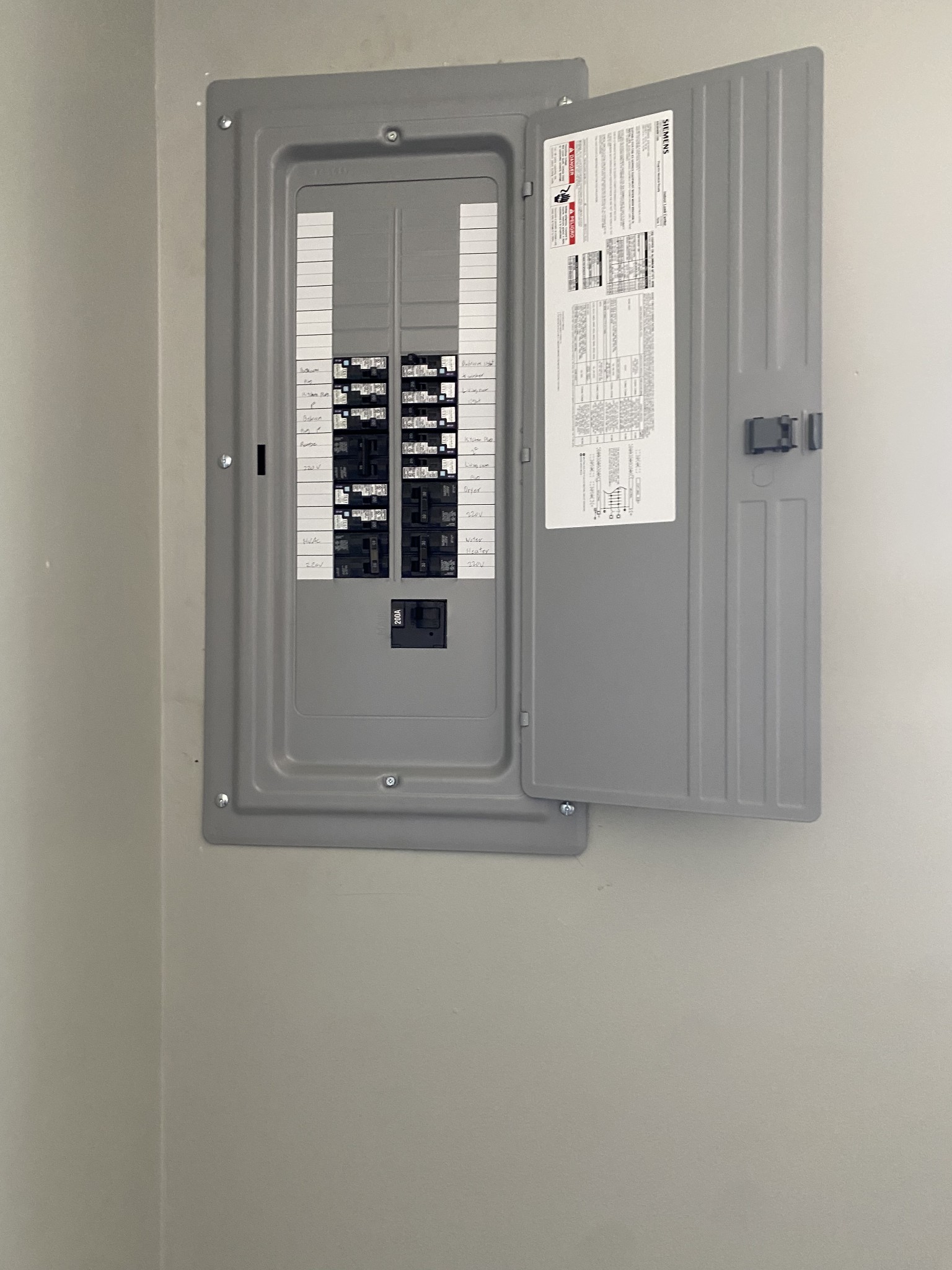 2471 Smartt Station Road Morrison, TN 37357 - Photo 20 of 38 a view of wooden door