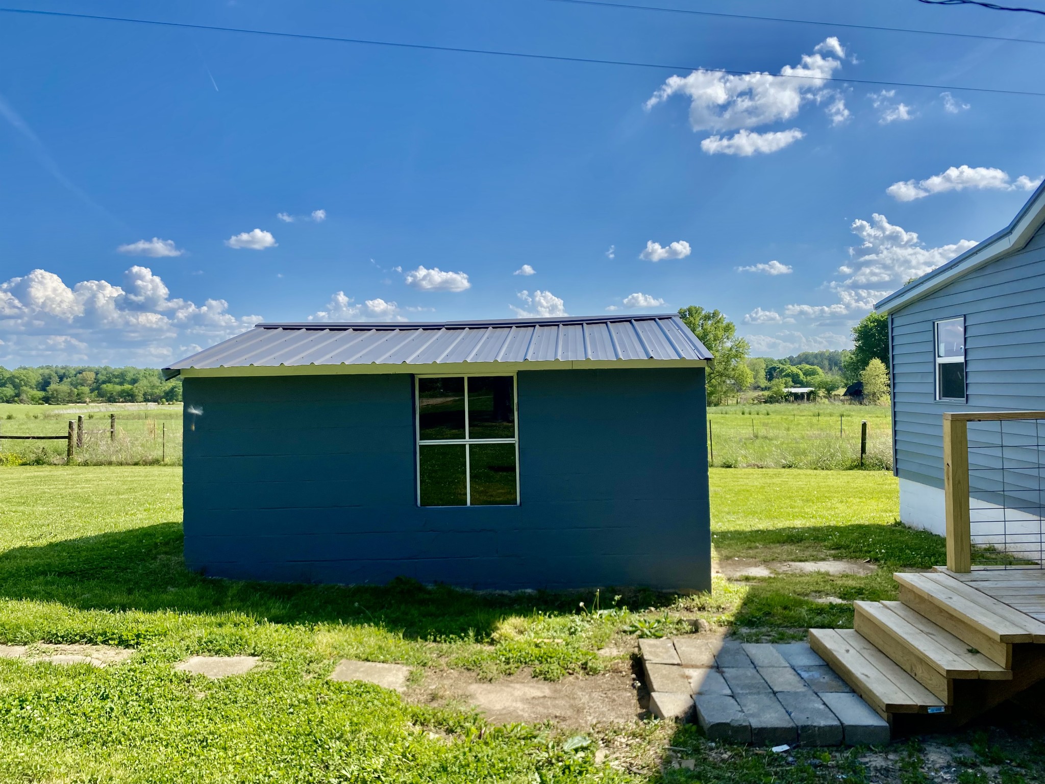 2471 Smartt Station Road Morrison, TN 37357 - Photo 36 of 38 a view of a house with a yard