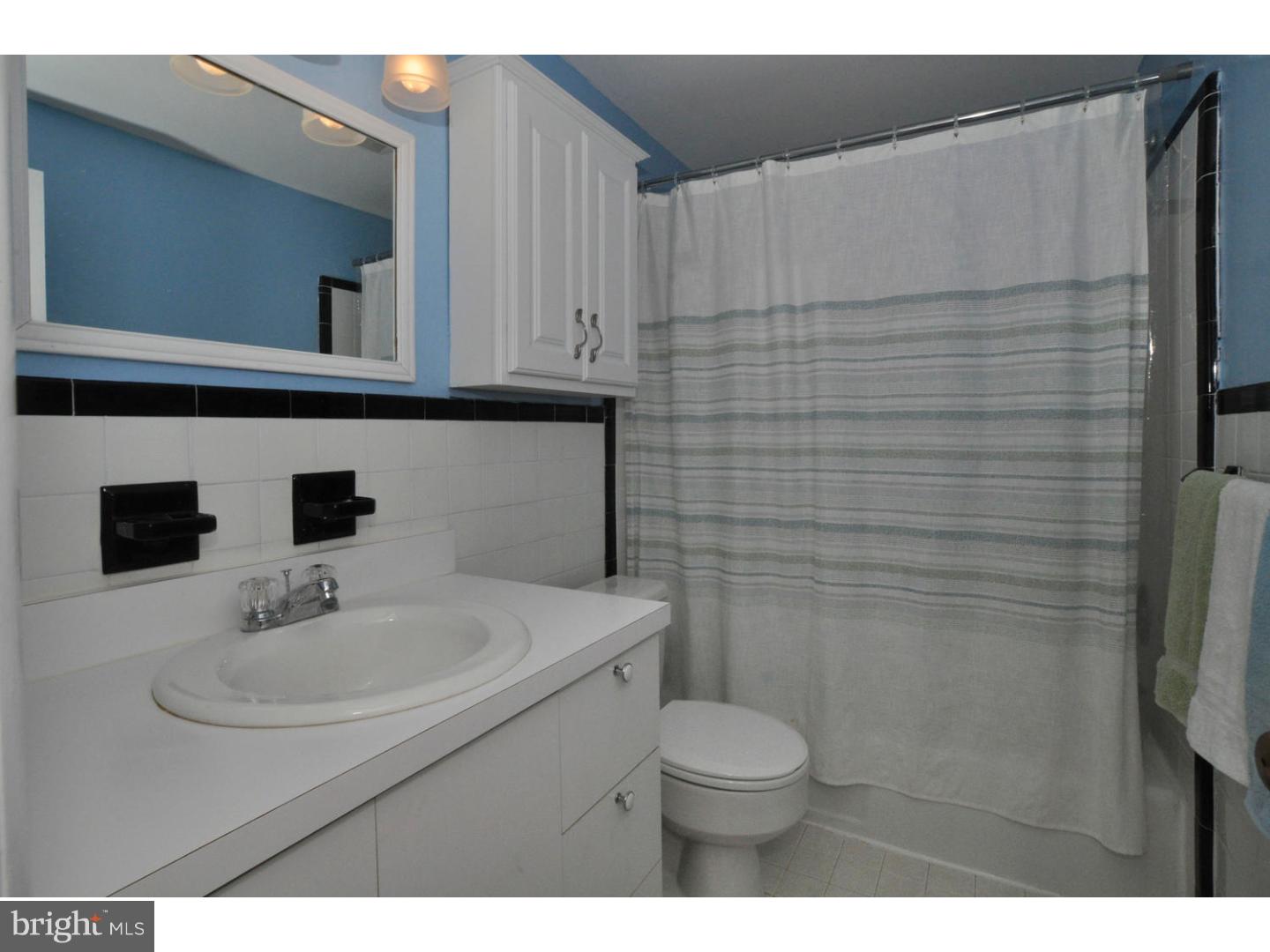 1327 Partridge Road Abington, PA 19001 - Photo 17 of 25 Bathroom