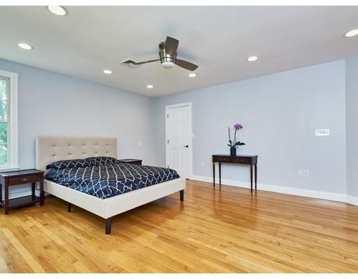 154 Wiswall Road Newton, MA 02459 - Photo 15 of 36