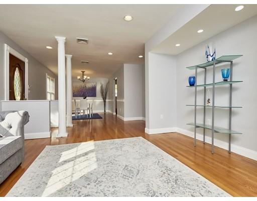 154 Wiswall Road Newton, MA 02459 - Photo 4 of 36