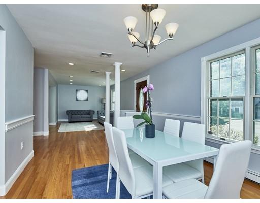 154 Wiswall Road Newton, MA 02459 - Photo 5 of 36