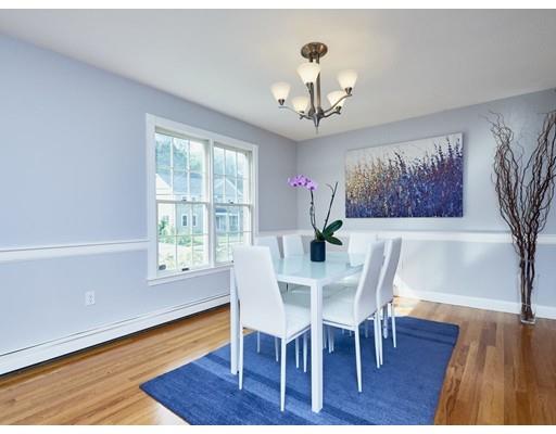 154 Wiswall Road Newton, MA 02459 - Photo 6 of 36