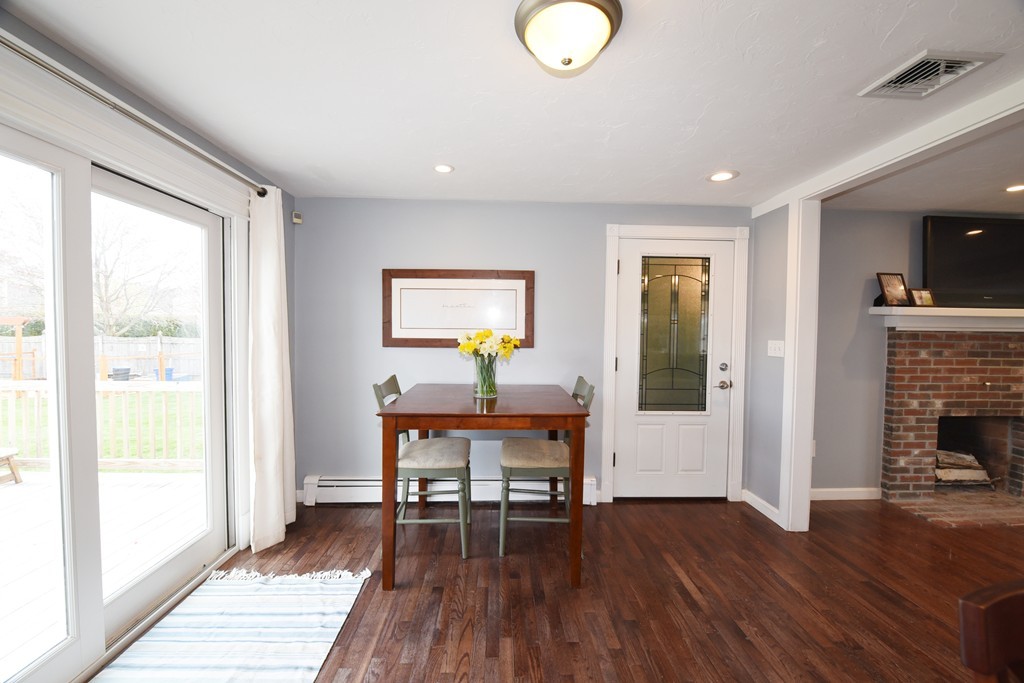34 Ralston Road Weymouth, MA 02190 - Photo 7 of 30