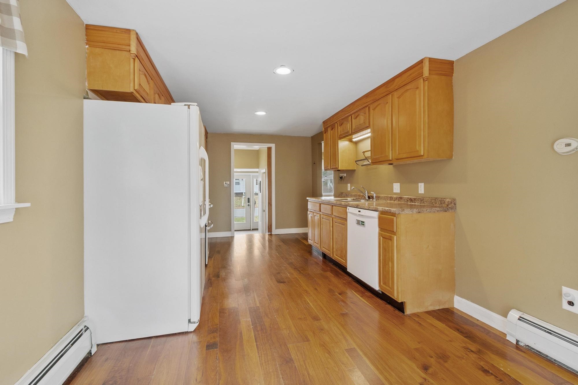 22 Marguerite Street Keene, NH 03431 - Photo 12 of 46