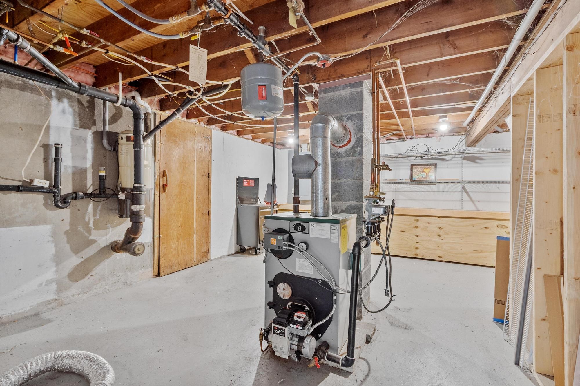 22 Marguerite Street Keene, NH 03431 - Photo 39 of 46