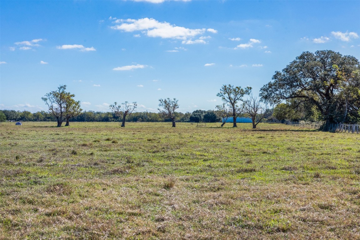 Tbd Johnston Road Wallis, TX 77485 - Photo 4 of 25 a view of an ocean