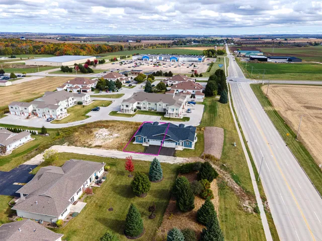 $339,900 | 922 Vogt Lane, Chilton, WI 53014