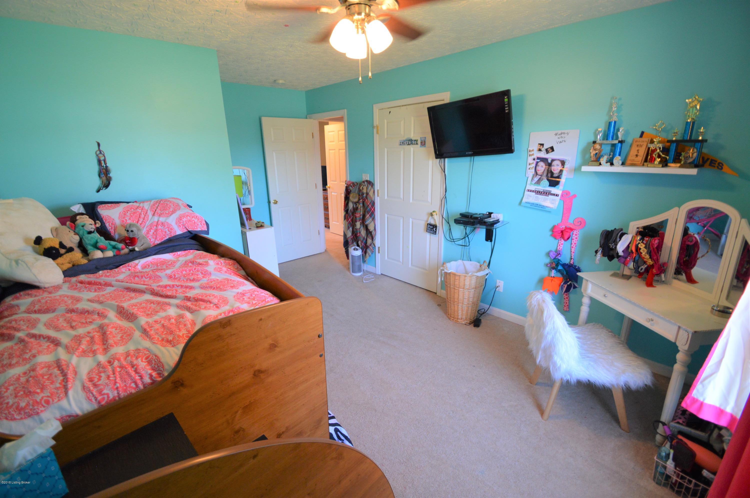 447 Forest Ridge Drive Mount Washington, KY 40047 - Photo 26 of 44 DSC_6352
