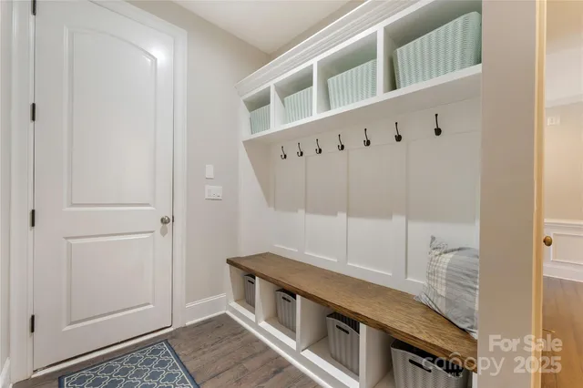 $899,999 | 1906 Pensco Pond Court, Waxhaw, NC 28173