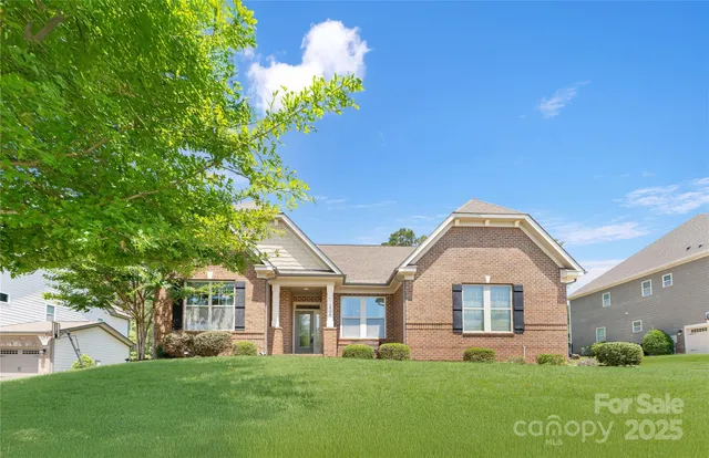 $899,999 | 1906 Pensco Pond Court, Waxhaw, NC 28173