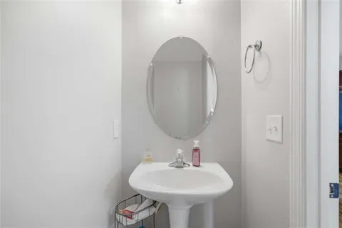 $349,999 | 1984 Hoods Fort Circle Northwest, Kennesaw, GA 30144