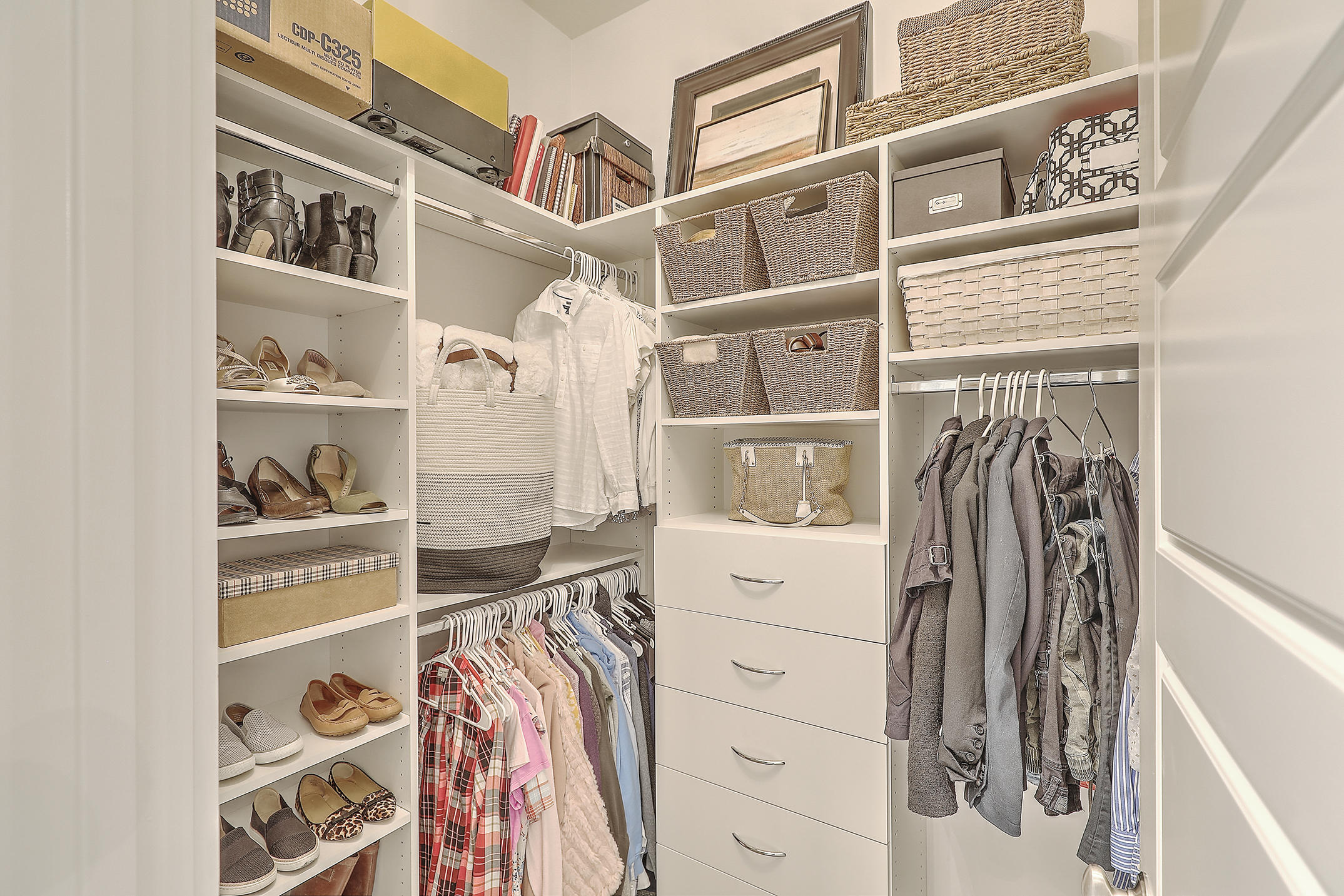 3818 Fifle Street Mount Pleasant, SC 29466 - Photo 18 of 59 3818 Fifle Her closet