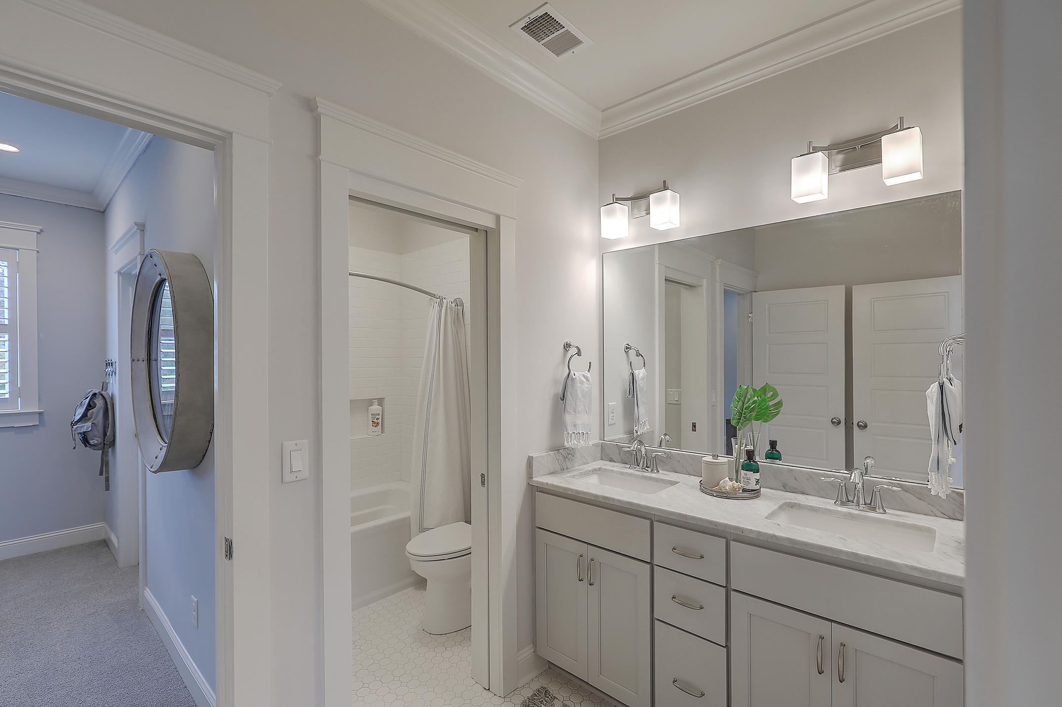 3818 Fifle Street Mount Pleasant, SC 29466 - Photo 22 of 59 3818 Fifle j-n-j Bath 2