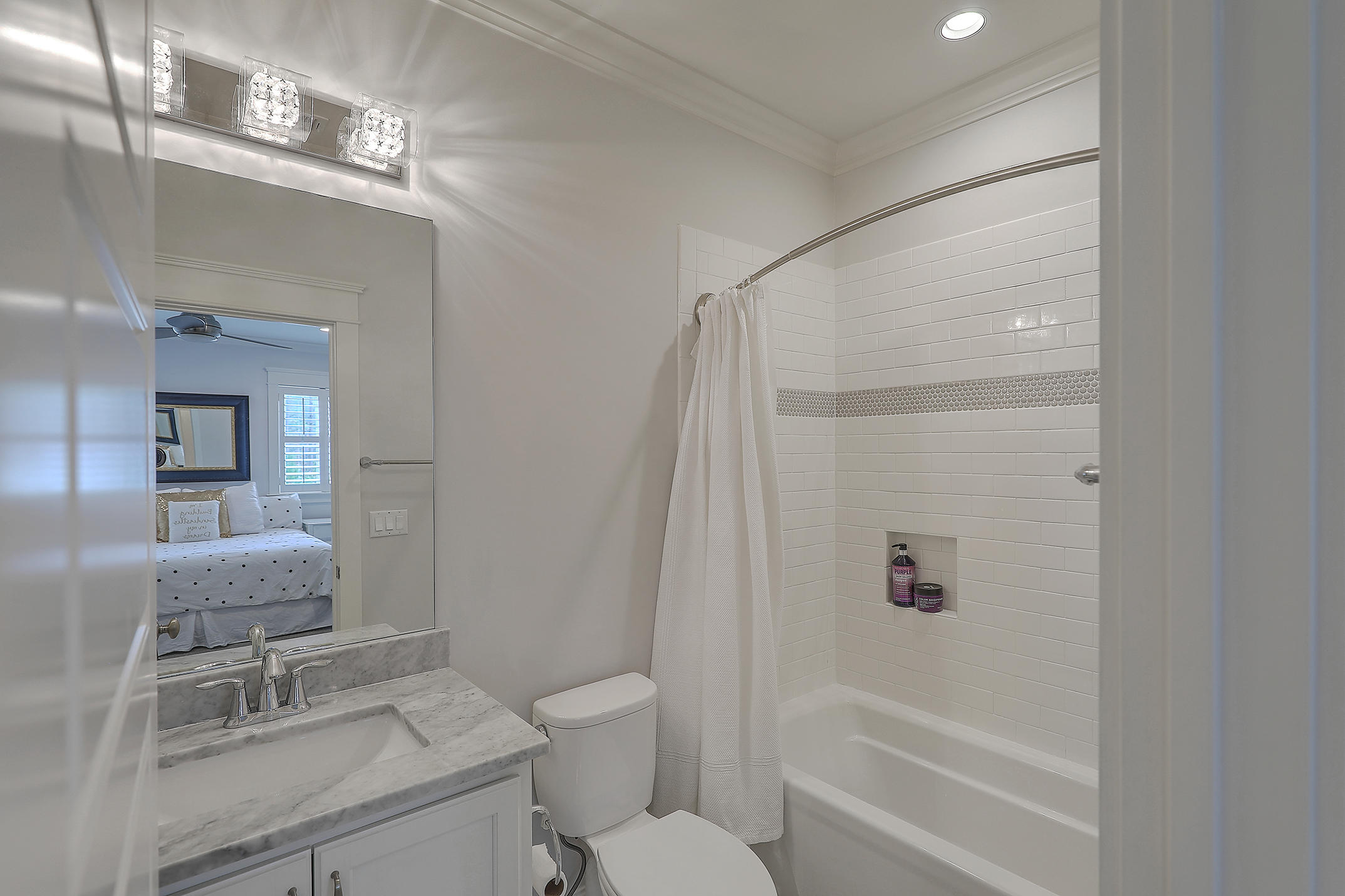 3818 Fifle Street Mount Pleasant, SC 29466 - Photo 25 of 59 3818 Ensuite Bath